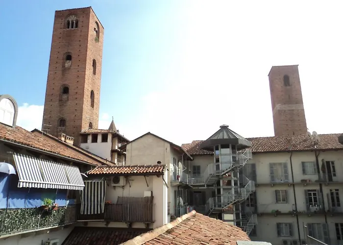 Via Pertinace 1 - Appartamento